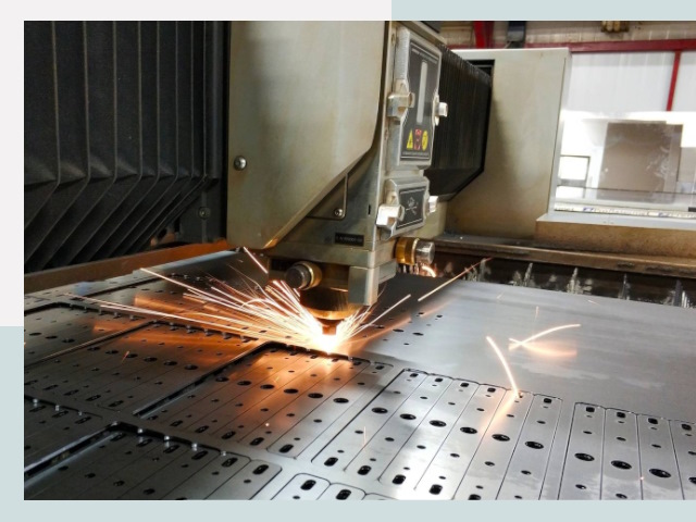 Лазерная резка металла в Чехове от 610 руб.